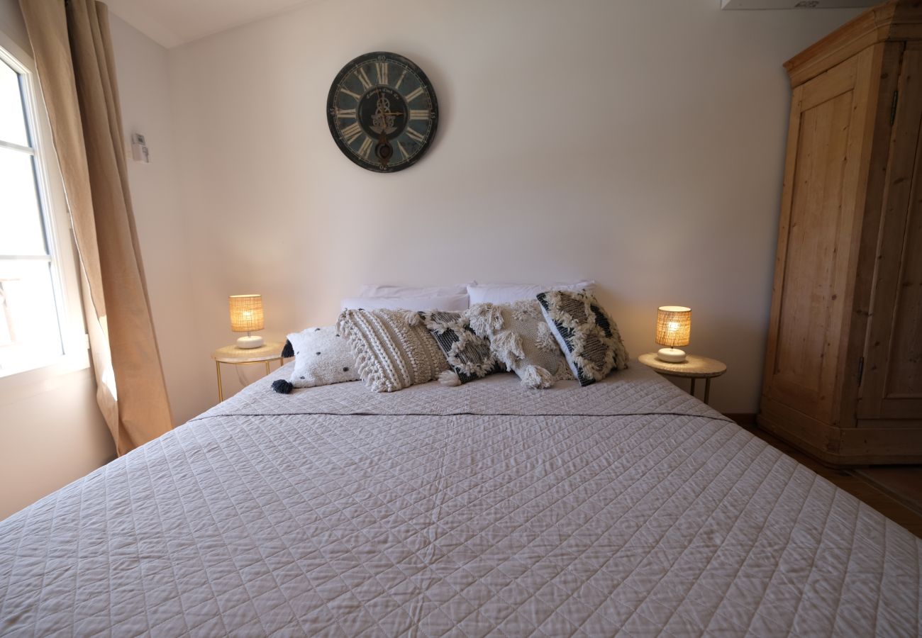 Villa in Puget - Vacation rental house with pool PUGET LS2-442