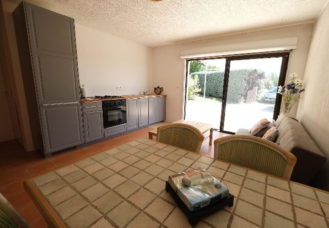 Villa in Saint-Saturnin-lès-Apt - Holiday rental SAINT SATURNIN LES APT LS2-444  Villa in Saint-Saturnin-lès-Apt - Holiday rental SAINT SATURNIN LES APT LS2-444