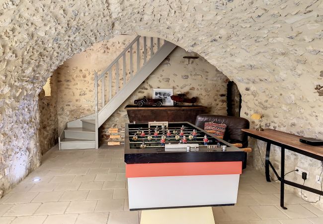 House in Eygalières - Holiday rental farm with pool EYGALIERES LS-447 House in Eygalières - Holiday rental farm with pool EYGALIERES LS-447