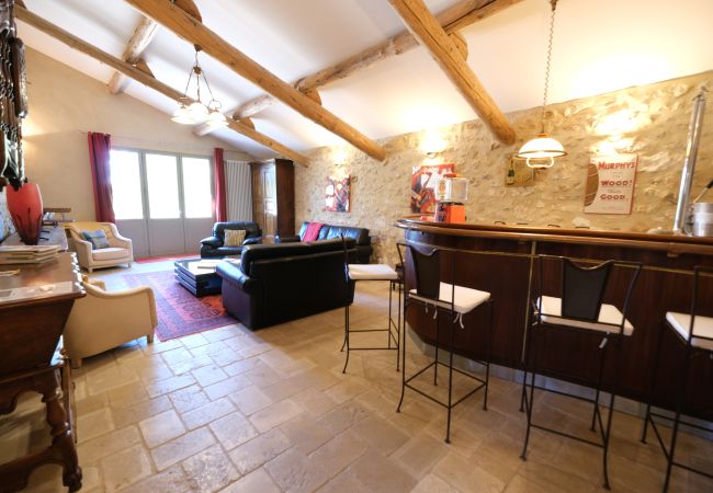 House in Eygalières - Holiday rental farm with pool EYGALIERES LS-447 House in Eygalières - Holiday rental farm with pool EYGALIERES LS-447