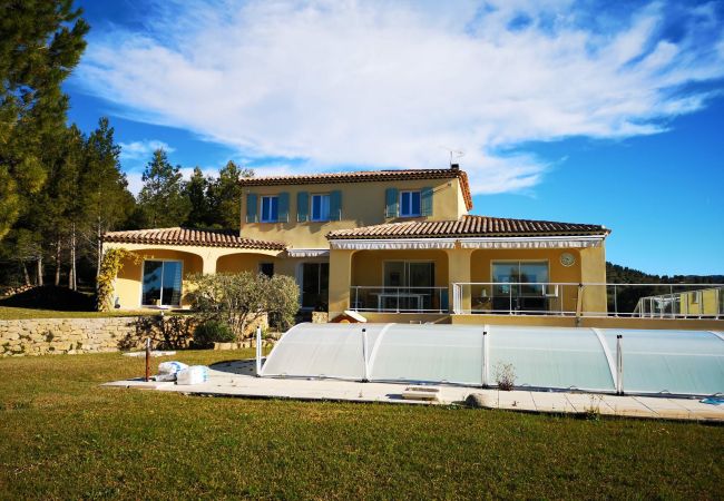 Villa in Aureille - Holiday rental villa view and pool AUREILLE LS1-449 Villa in Aureille - Holiday rental villa view and pool AUREILLE LS1-449