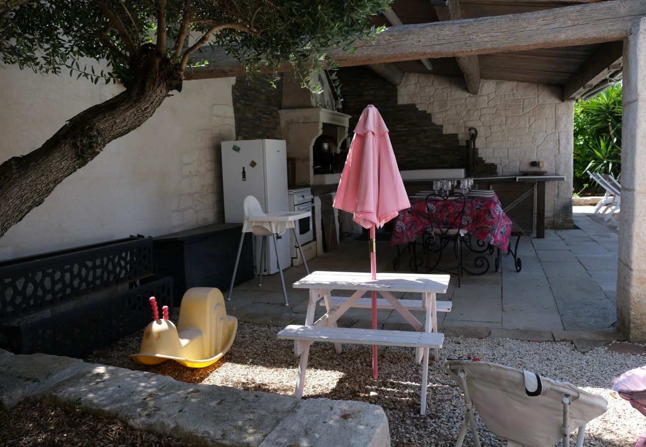 Villa in Beaucaire - vacation rental with pool Beaucaire LS3-450