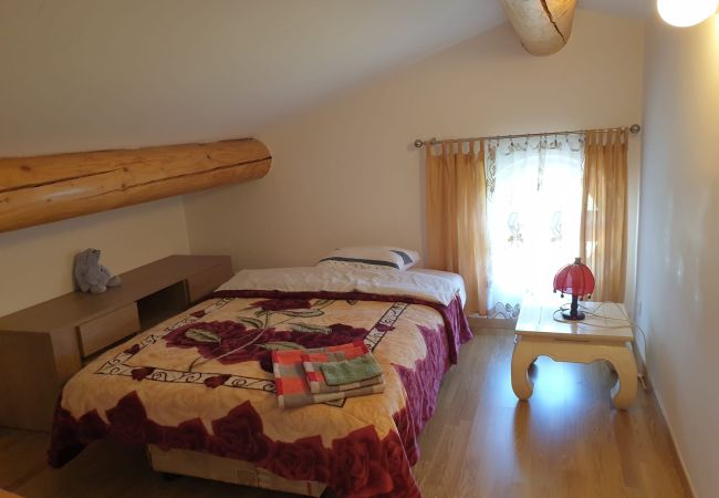 House in Orgon - vacation rental with pool Orgon LS1-451 House in Orgon - vacation rental with pool Orgon LS1-451