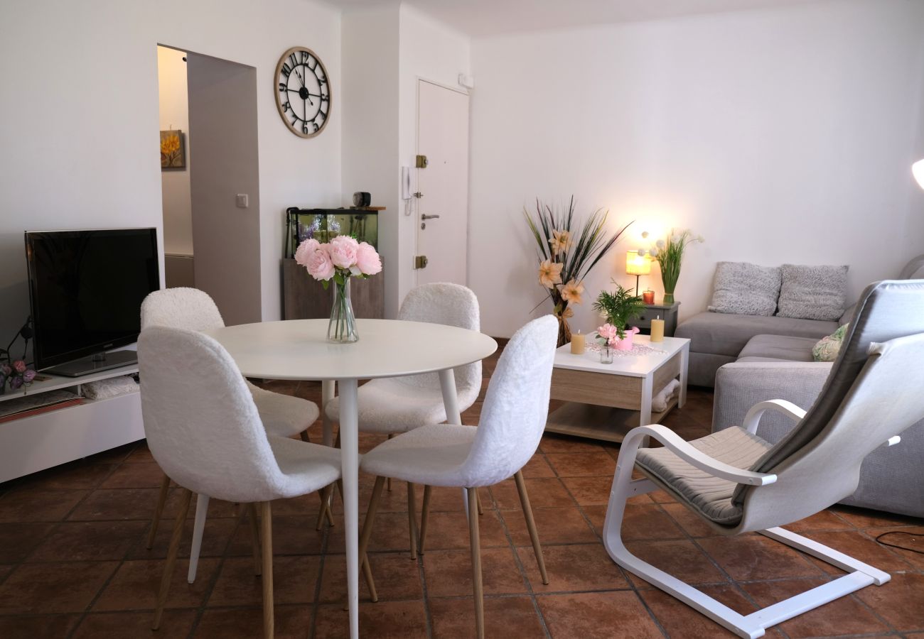 Apartment in Aix-en-Provence - LS7-453 - Gaudina 