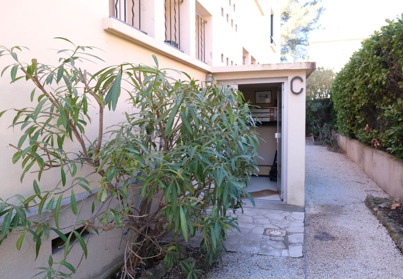 Apartment in Aix-en-Provence - LS7-453 - Gaudina 
