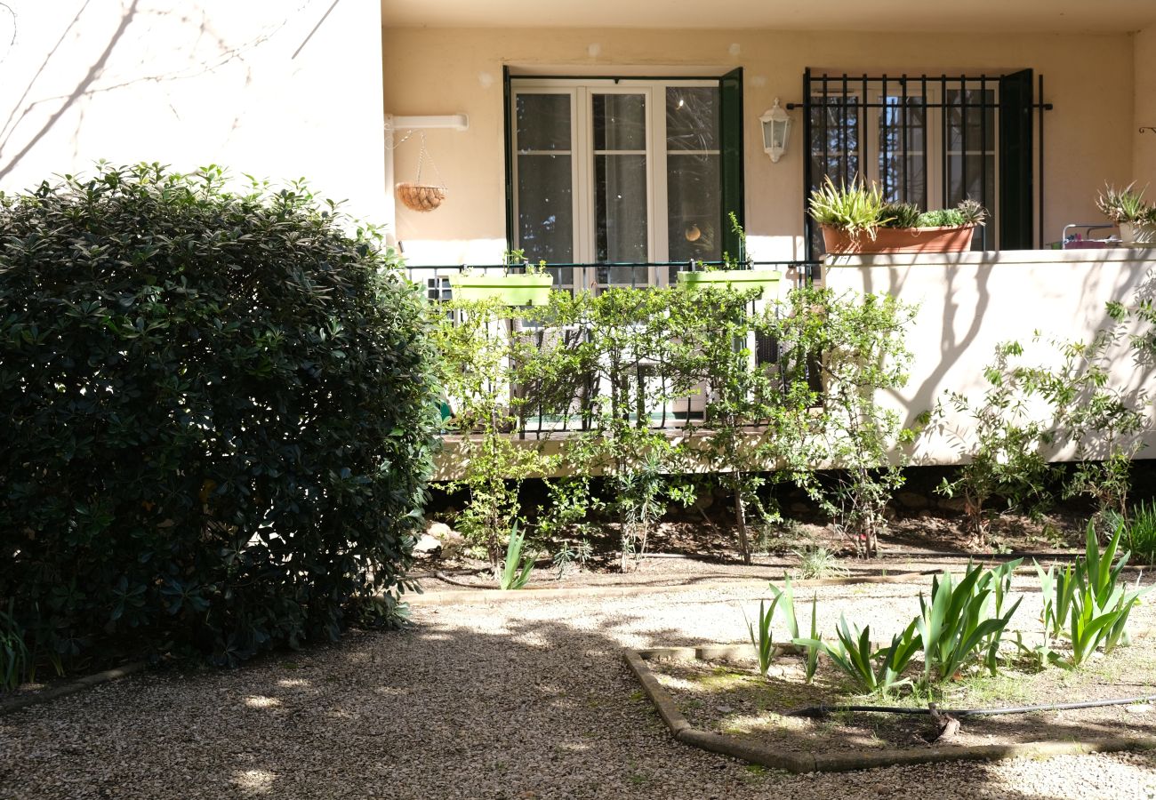 Apartment in Aix-en-Provence - LS7-453 - Gaudina 