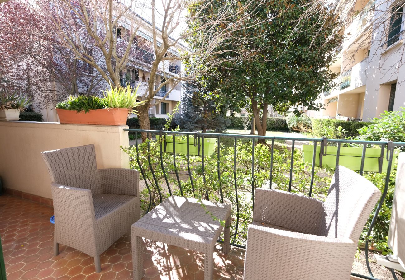 Apartment in Aix-en-Provence - LS7-453 - Gaudina 