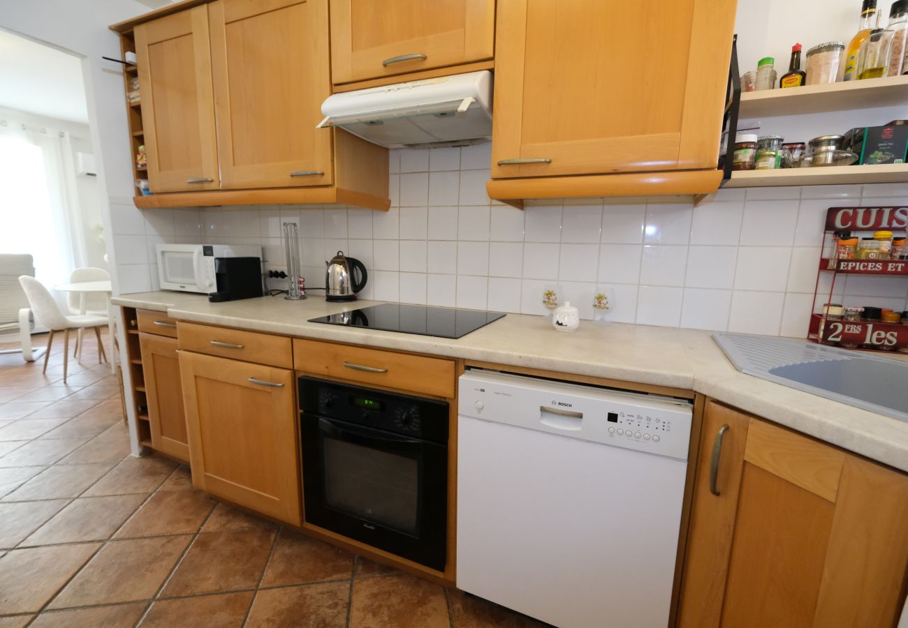 Apartment in Aix-en-Provence - LS7-453 - Gaudina 