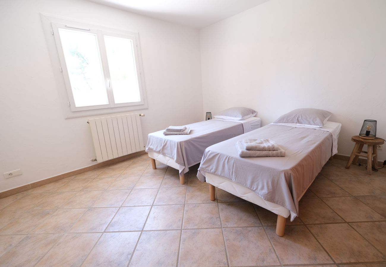Villa in Saint Remy de Provence - Villa overlooking the Alpilles Saint Remy de Provence LS1-454 