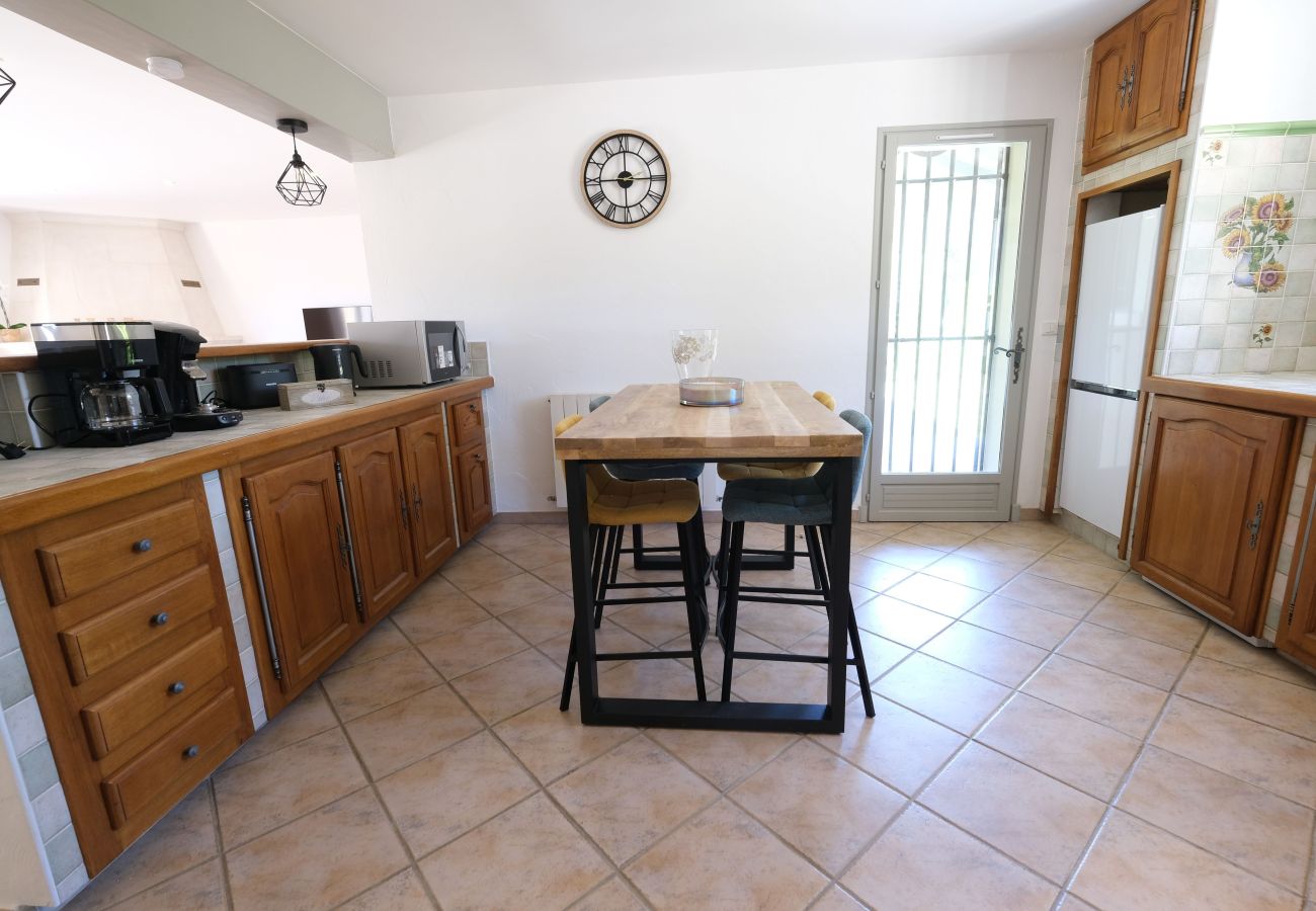 Villa in Saint Remy de Provence - Villa overlooking the Alpilles Saint Remy de Provence LS1-454 