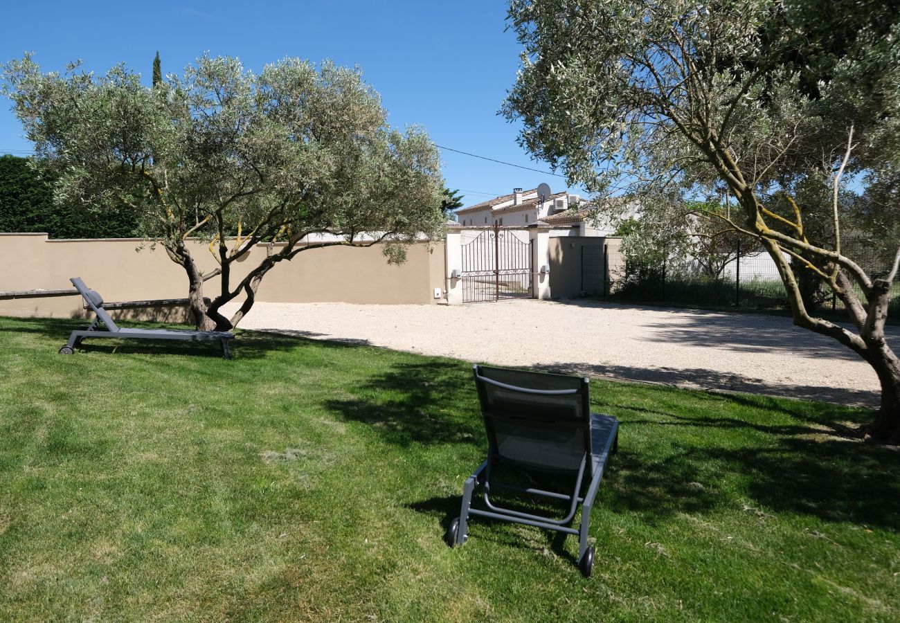 Villa in Saint Remy de Provence - Villa overlooking the Alpilles Saint Remy de Provence LS1-454 