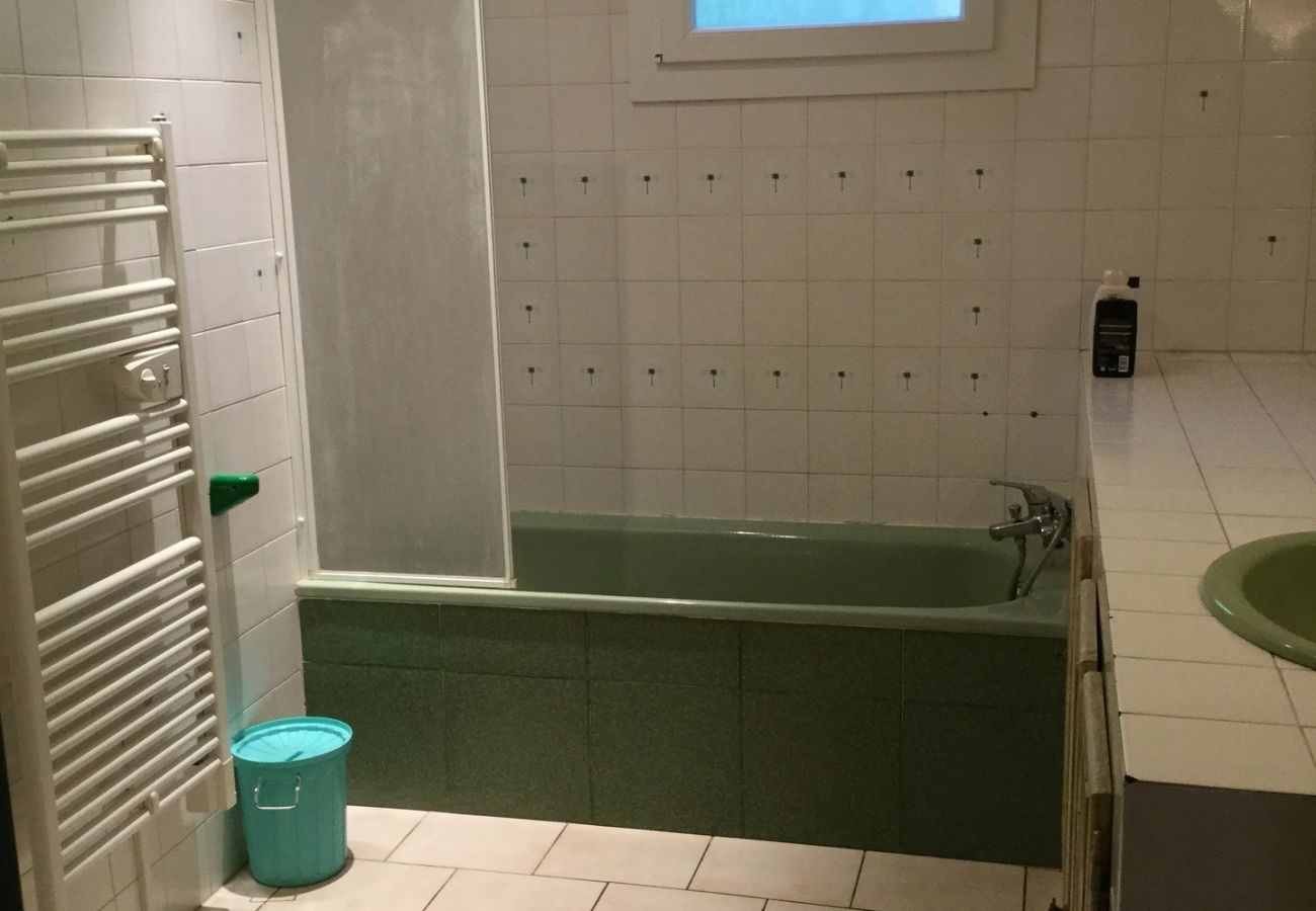 Vacation rental  Mouries house for rent 2 bathrooms