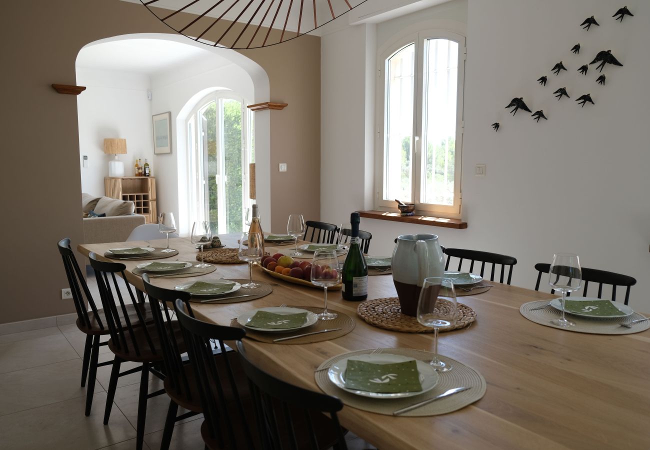 Villa in Mouriès - Villa air-conditioning heated pool Alpilles view Mouries