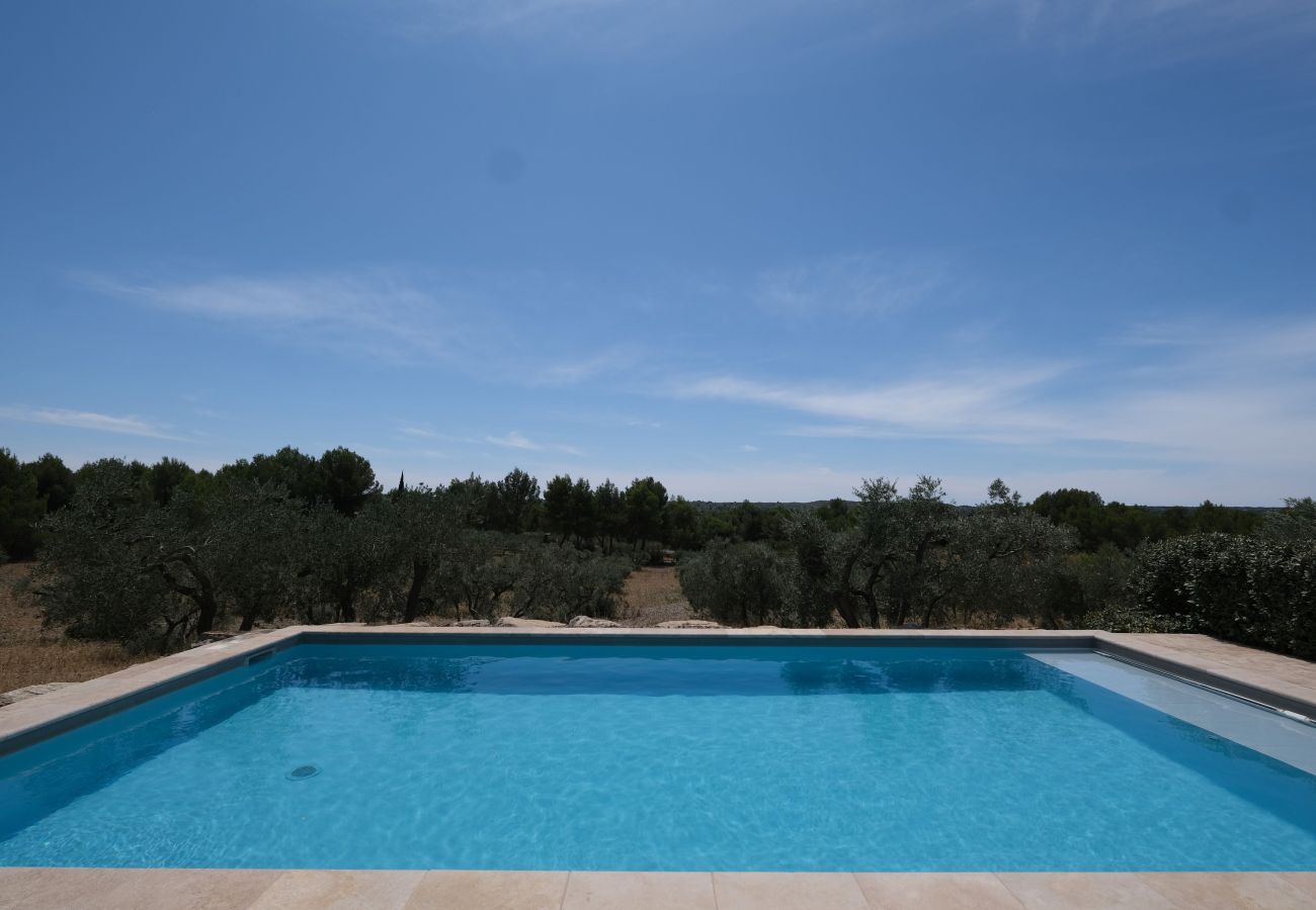 Villa in Mouriès - Villa air-conditioning heated pool Alpilles view Mouries