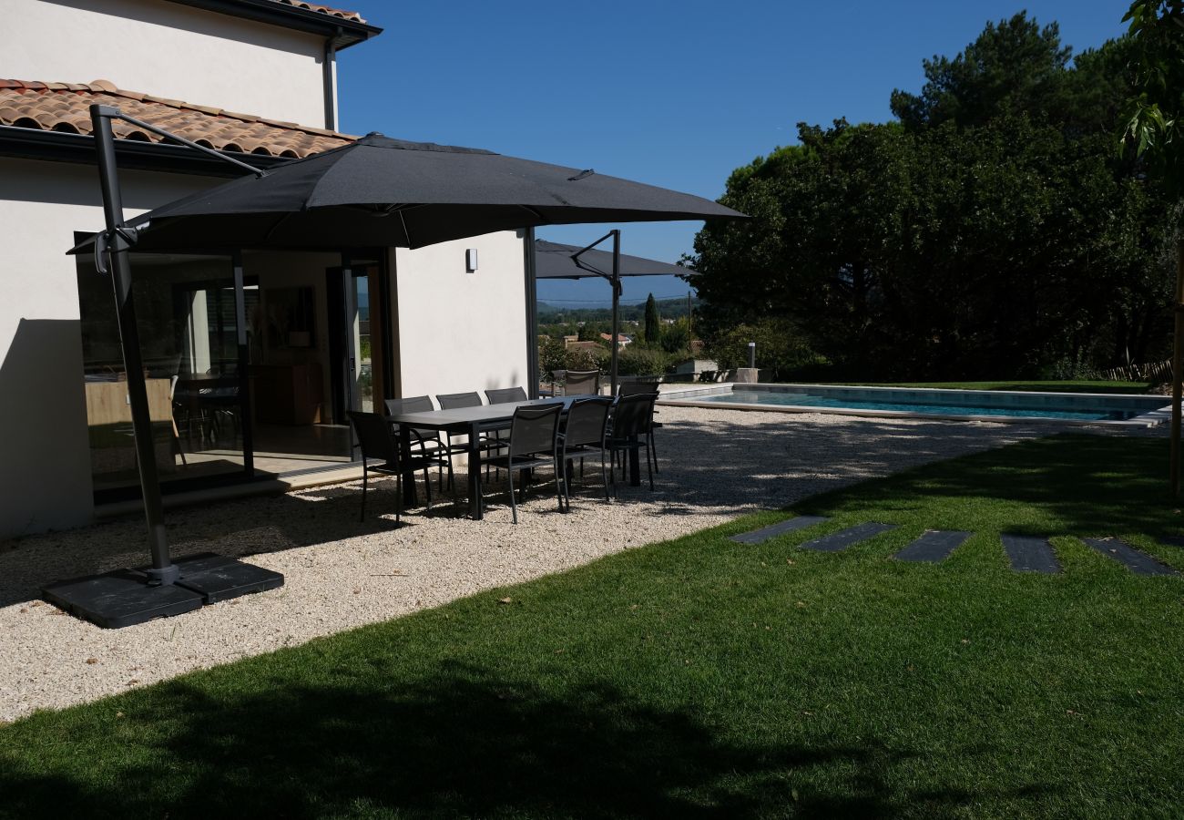 Villa in Pernes les Fontaines - Villa with heated pool and Ventoux View in Pernes
