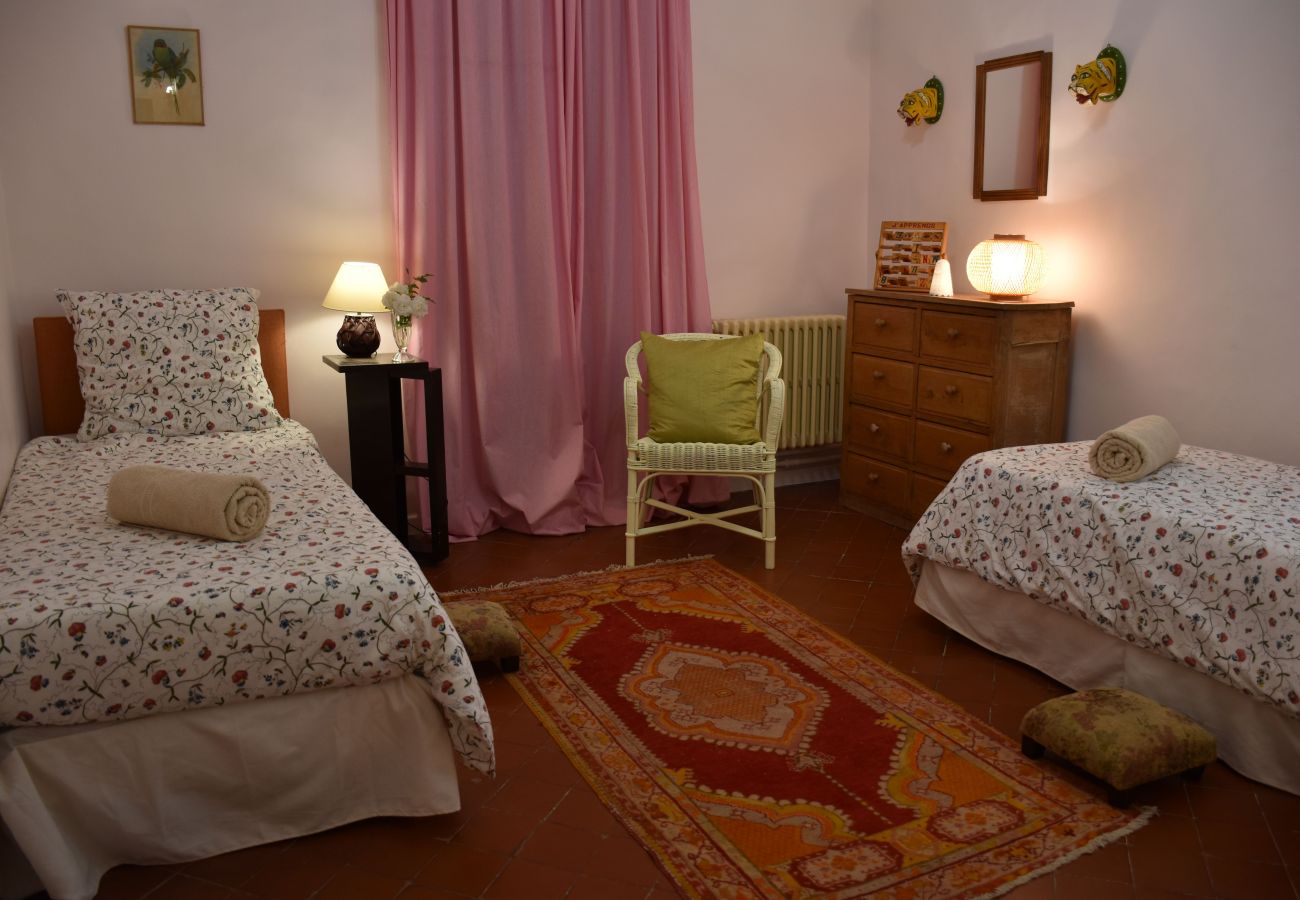 Villa in Saint Remy de Provence - Holidays rental with pool in Saint-Rémy-de-Provence