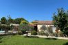 House in Mouriès - Air-conditioned villa with pool Mouriès Alpilles sleeps 8