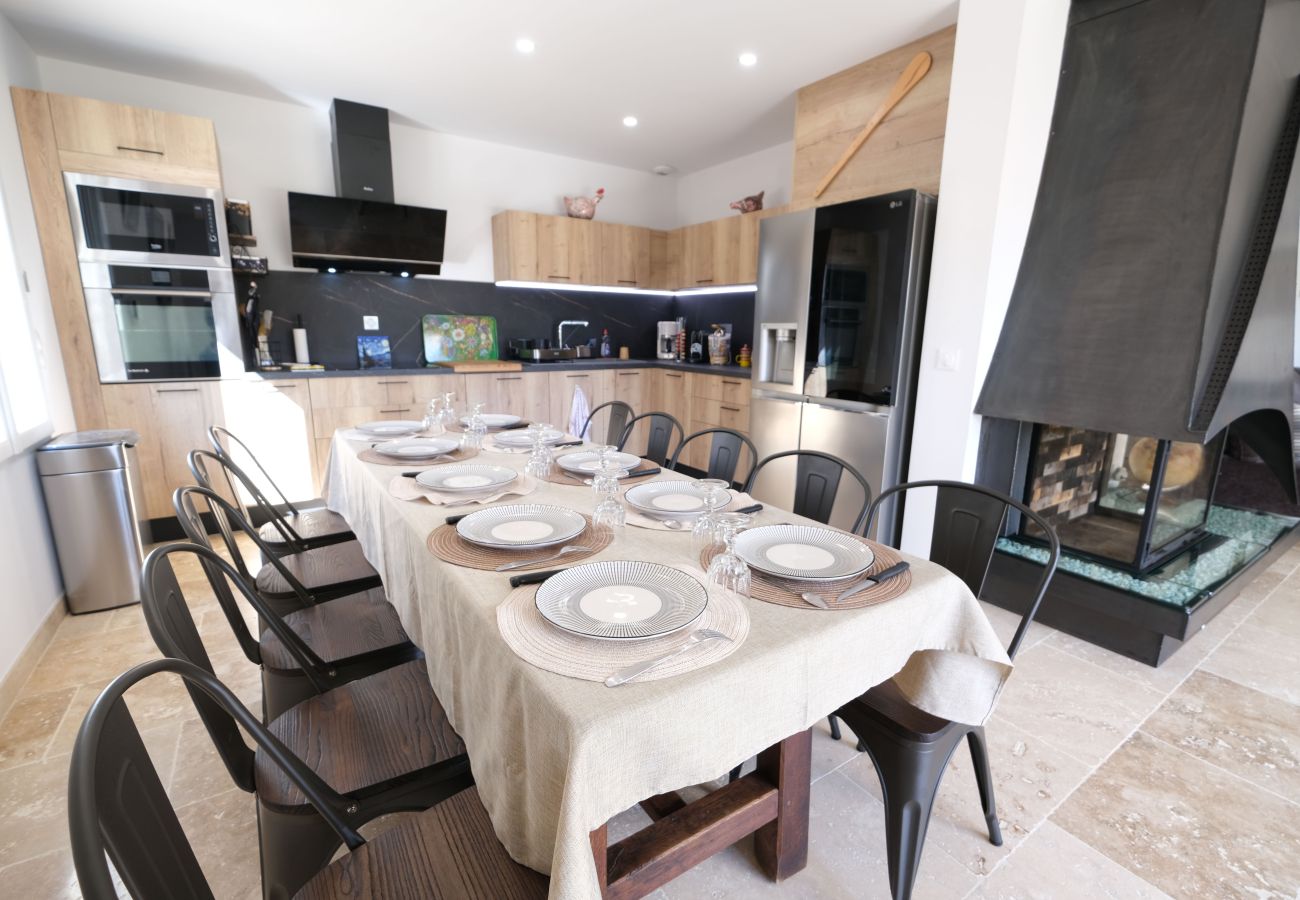 Villa in Saint Remy de Provence - Air-conditioned villa heated pool Alpilles view St-Rémy