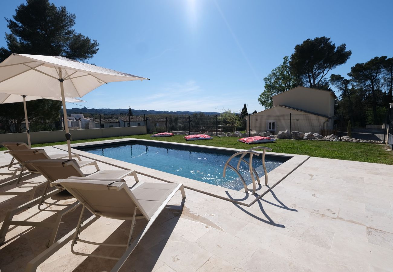 Holiday rental SAINT-RÉMY-DE-PROVENCE villa to rent lovely view