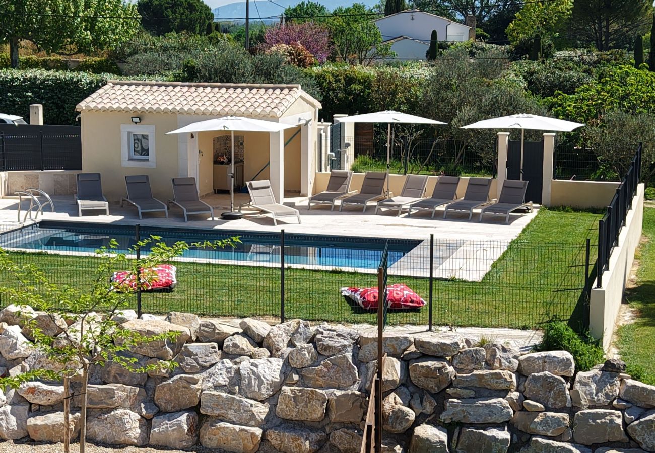 Villa in Saint Remy de Provence - Air-conditioned villa heated pool Alpilles view St-Rémy