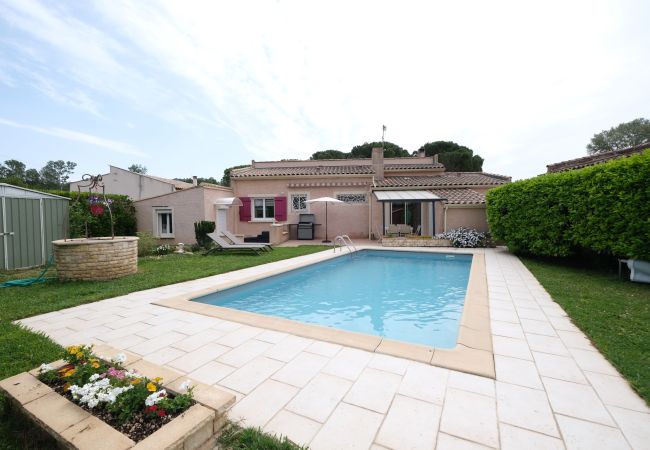 House in Eyguières - 6 guests house with private pool in Eyguières Alpilles