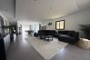 Villa in Salon-de-Provence - 12-Person Villa A/C Heated Pool close Aix Provence