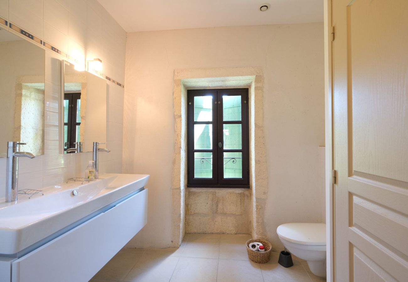 Villa in Maussane-les-Alpilles - Farmhouse & Pool, Views Maussane-les-Alpilles, 10 pax