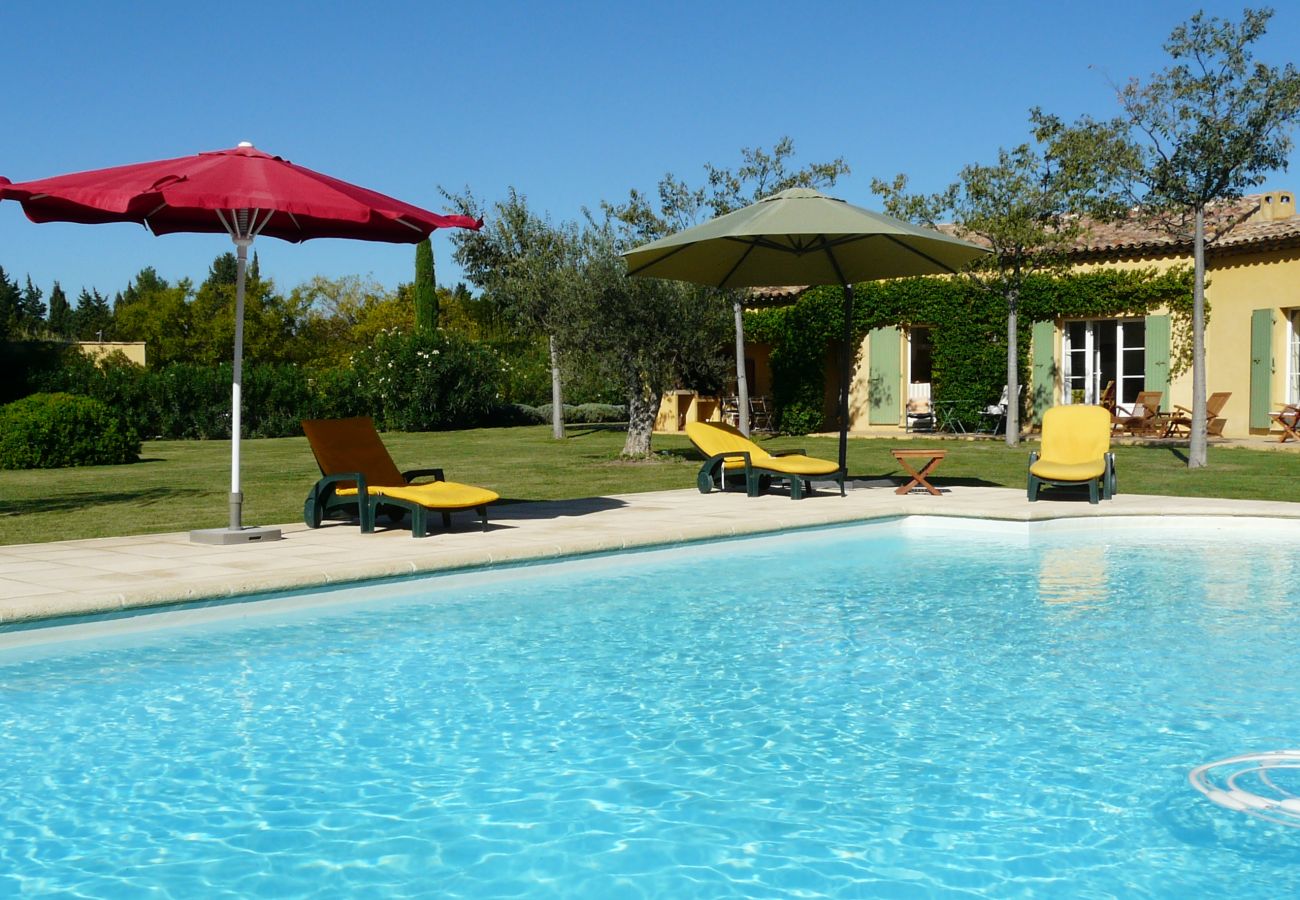 Villa à Mouriès - Location vacances maison piscine mouries LS1-140.