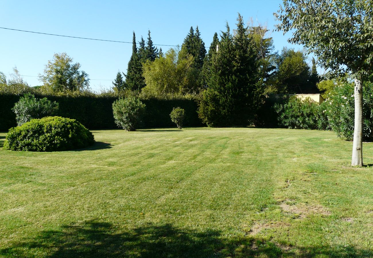 Villa à Mouriès - Location vacances maison piscine mouries LS1-140.