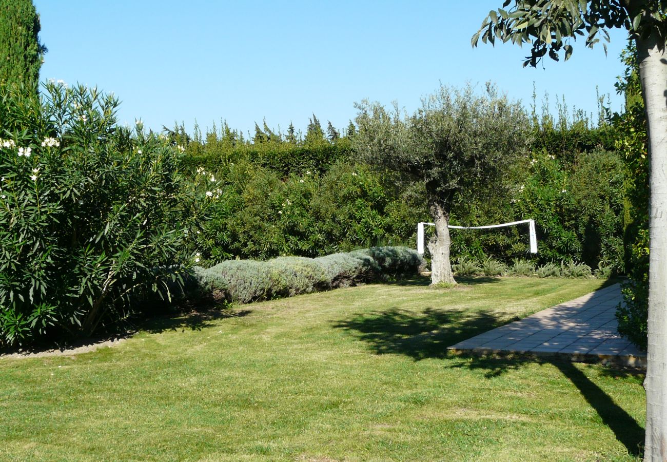 Villa à Mouriès - Location vacances maison piscine mouries LS1-140.