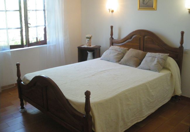 Maison à Cabrières-d´Avignon - Location vacances CABRIERES D'AVIGNON LS2-2. Maison à Cabrières-d´Avignon - Location vacances CABRIERES D'AVIGNON LS2-2.