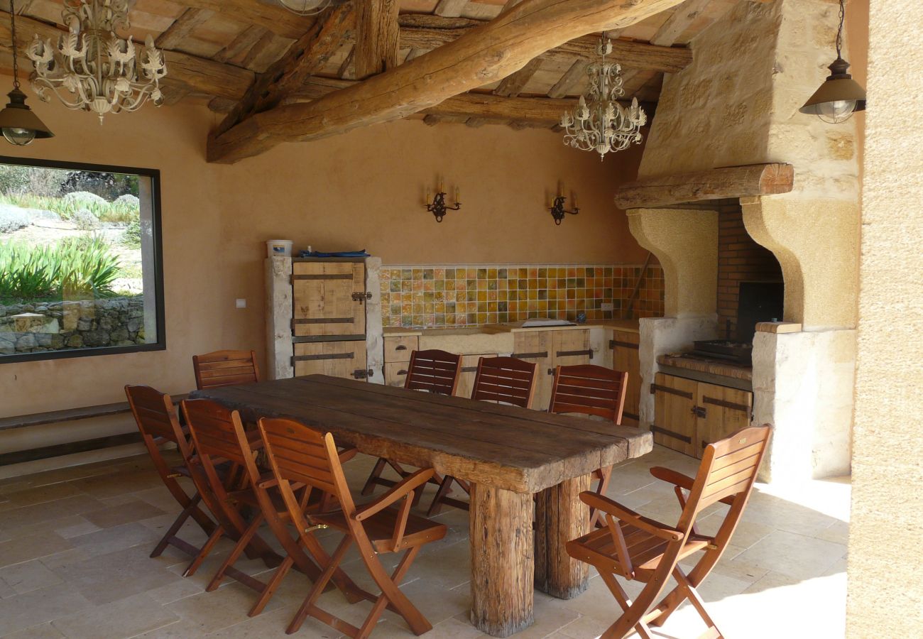 Villa à Mouriès - Location vacances maison piscine MOURIES LS1-174.