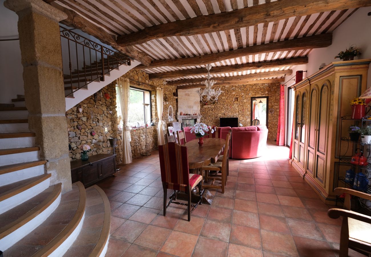 Villa à Mouriès - Location vacances maison piscine MOURIES LS1-174.