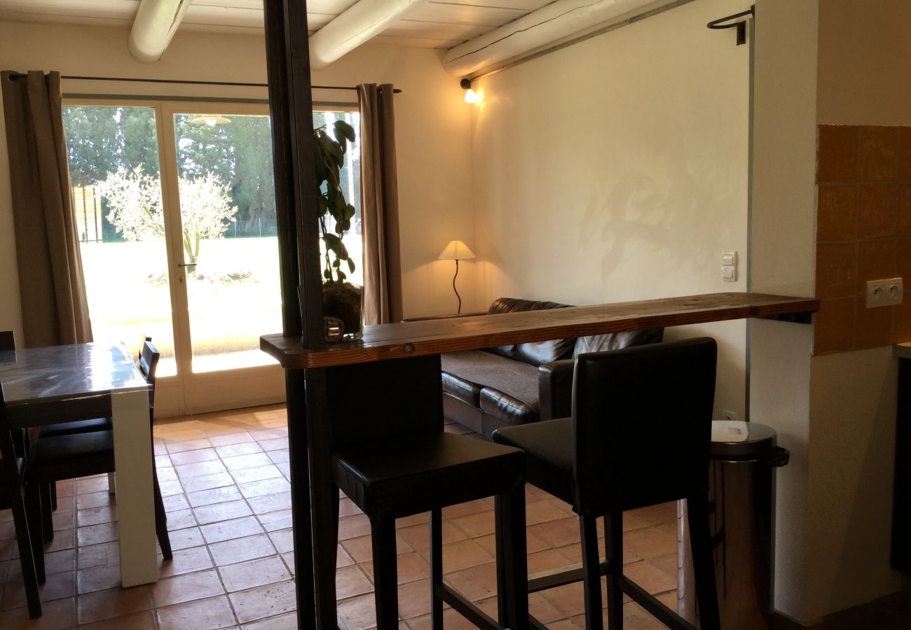 Maison à Fontvieille - Location vacances avec piscine FONTVIEILLE LS1-256.
