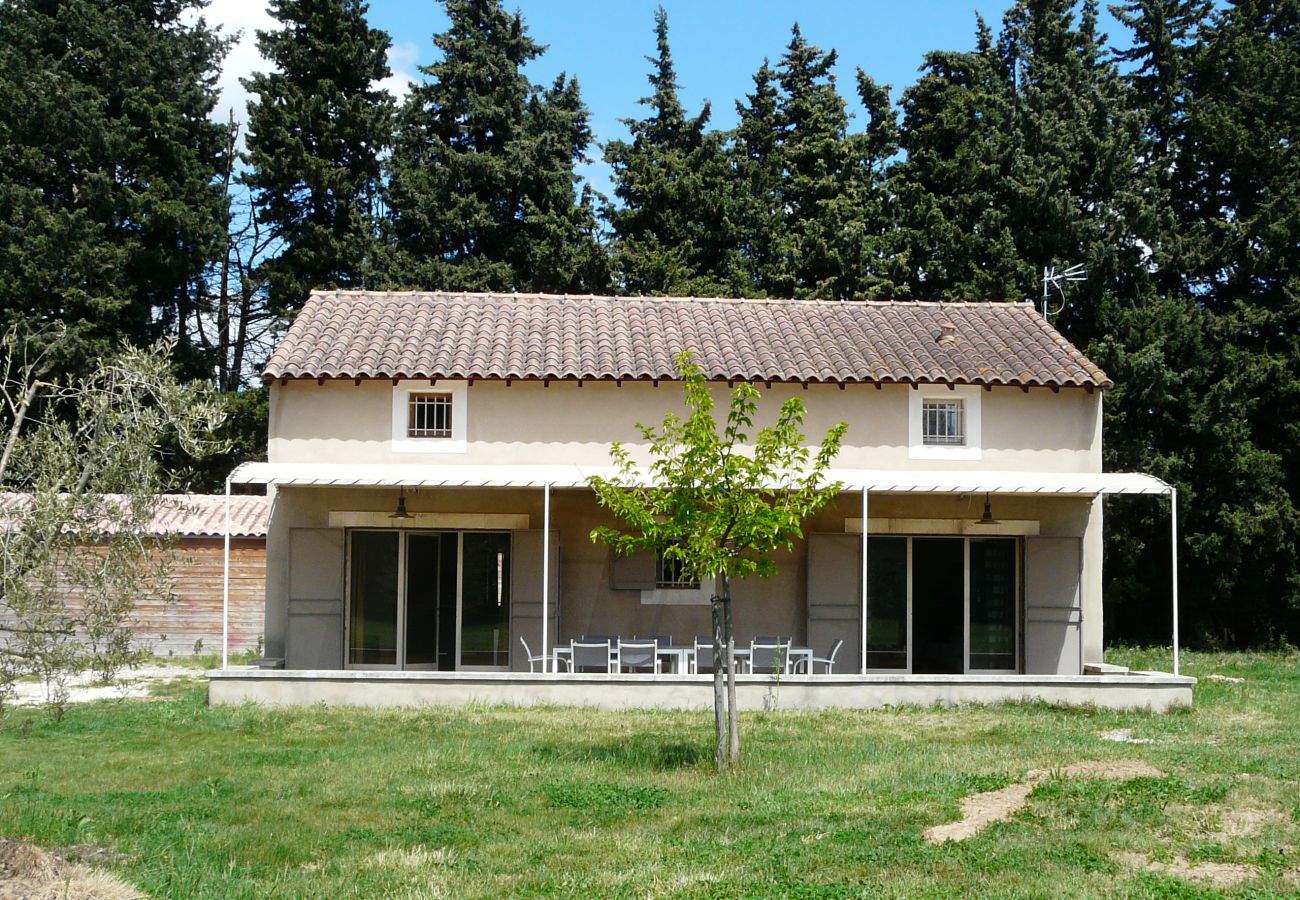 Maison à Fontvieille - Location vacances avec piscine FONTVIEILLE LS1-256.