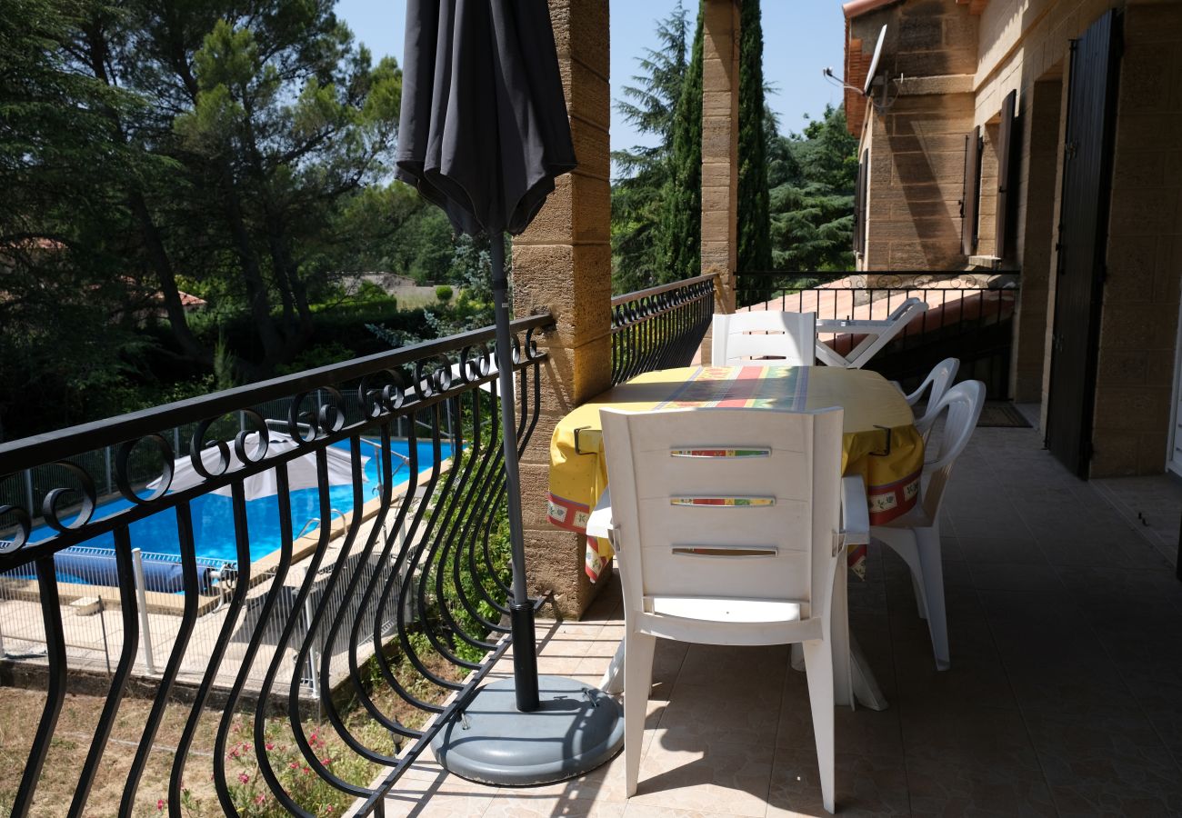 Maison à Châteauneuf-le-Rouge - Location vacances CHATEAUNEUF LE ROUGE LS7-80