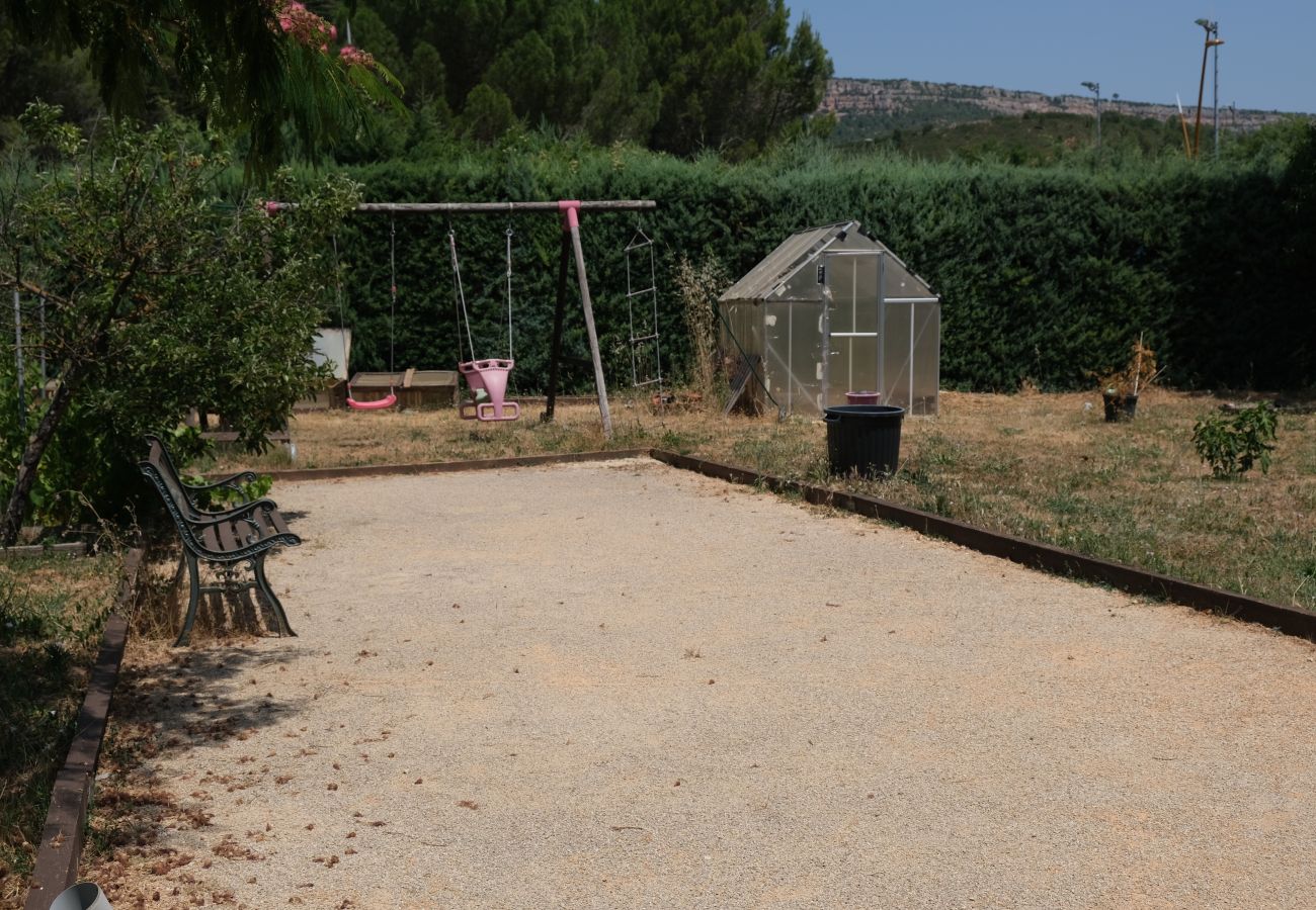 Maison à Châteauneuf-le-Rouge - Location vacances CHATEAUNEUF LE ROUGE LS7-80