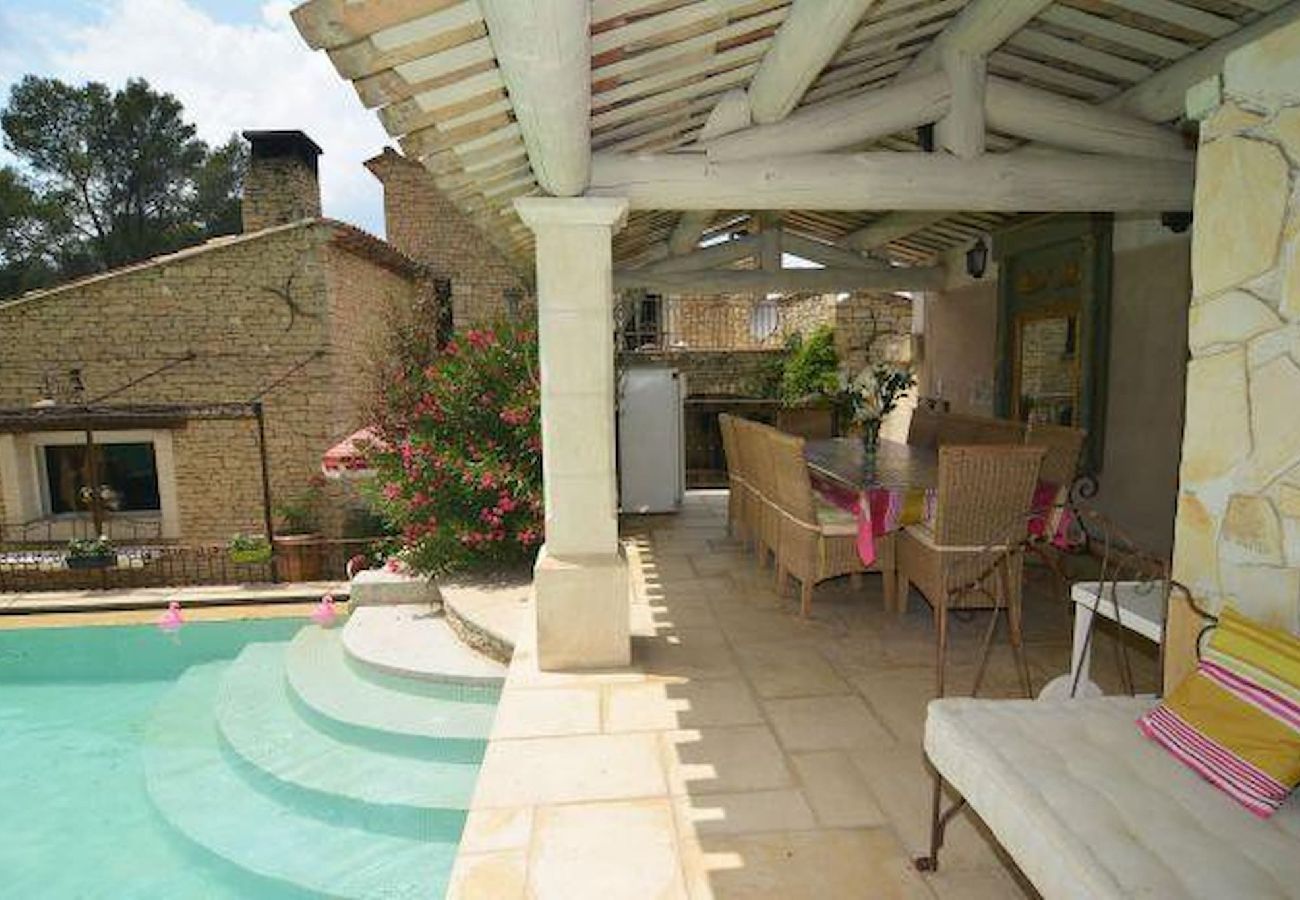 Villa à Orgon - Location vacances maison piscine ORGON LS1-57.