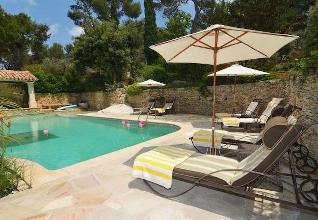 Villa à Orgon - Location vacances maison piscine ORGON LS1-57.