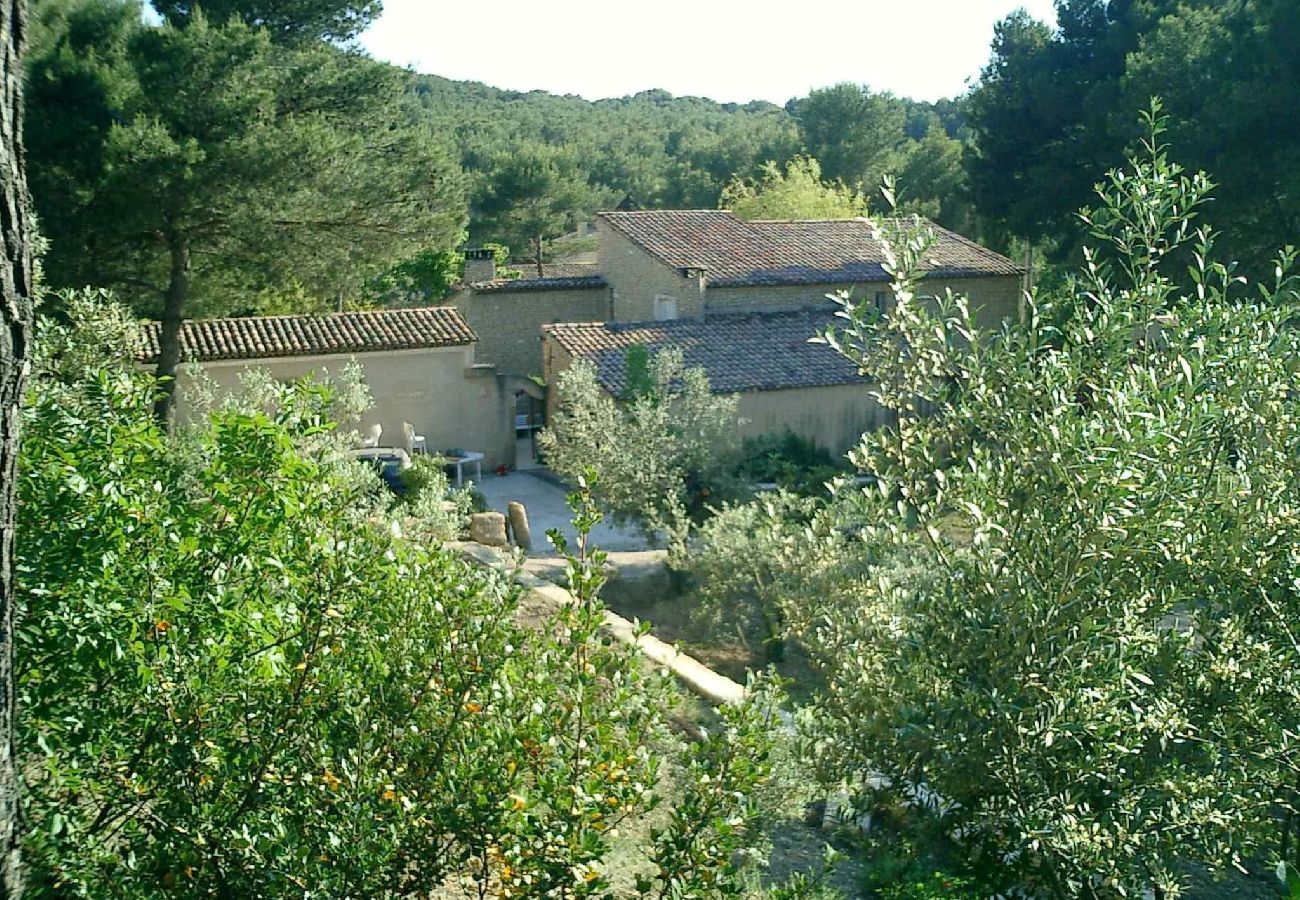 Villa à Orgon - Location vacances maison piscine ORGON LS1-57.