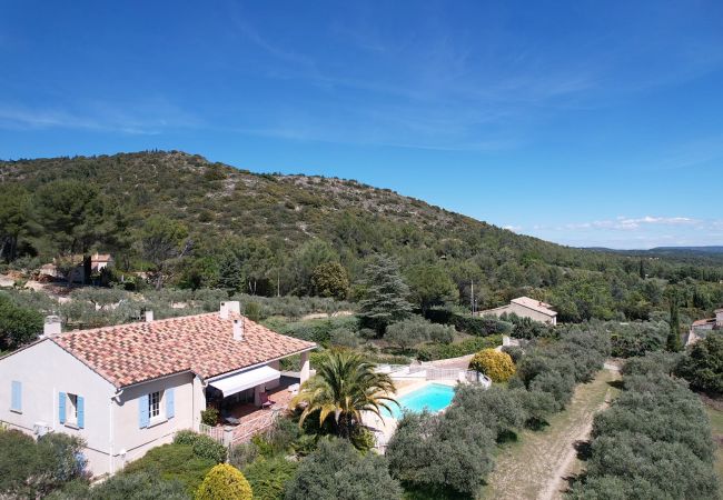 Villa à Mérindol - Location vacances maison piscine MERINDOL LS2-153 Villa à Mérindol - Location vacances maison piscine MERINDOL LS2-153