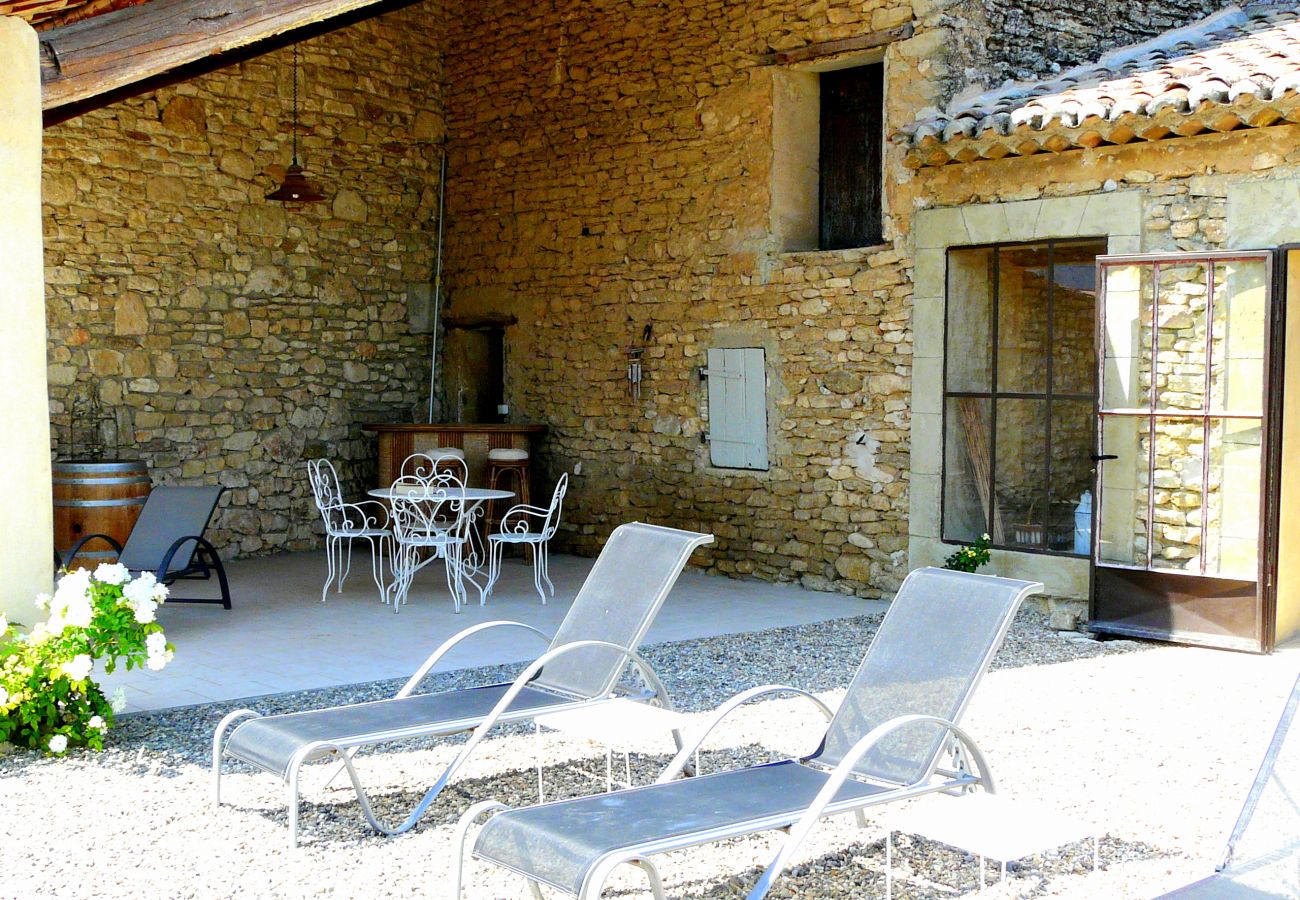 Villa à Gordes - Location vacances maison piscine GORDES LS2-107.