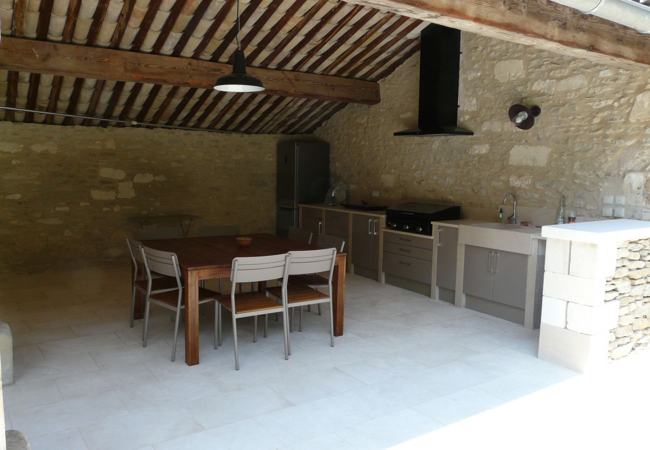 Villa à Lacoste - Location vacances maison piscine LACOSTE LS2-239.