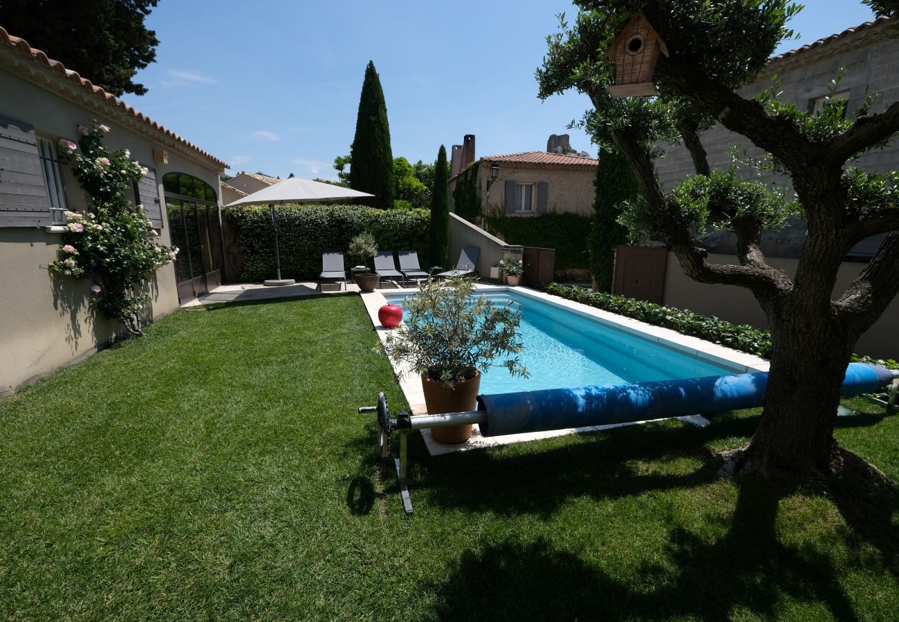 Villa à Aureille - Location vacances maison piscine AUREILLE LS1-277.