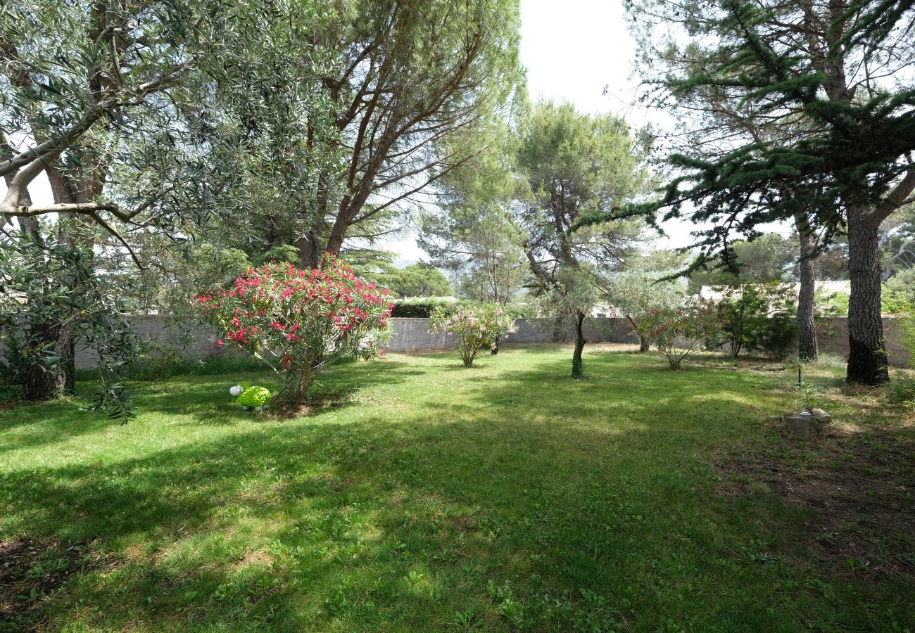 Maison à Taillades - Location vacances maison piscine TAILLADES LS2-317.