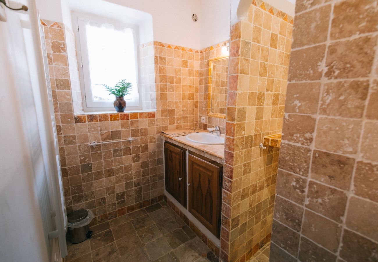 Maison à Lioux - Location vacances maison piscine LIOUX LS2-92.