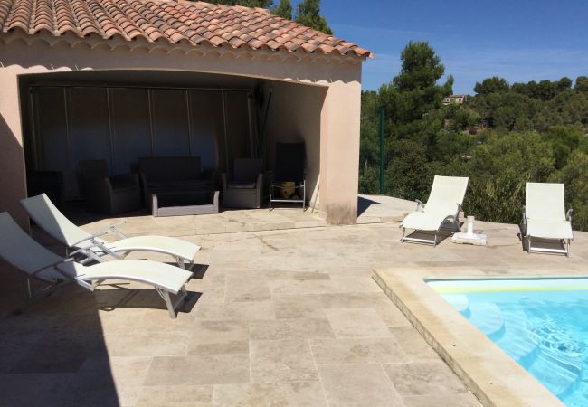 Maison à Cavaillon - Location vacances maison piscine CAVAILLON LS2-292. Maison à Cavaillon - Location vacances maison piscine CAVAILLON LS2-292.