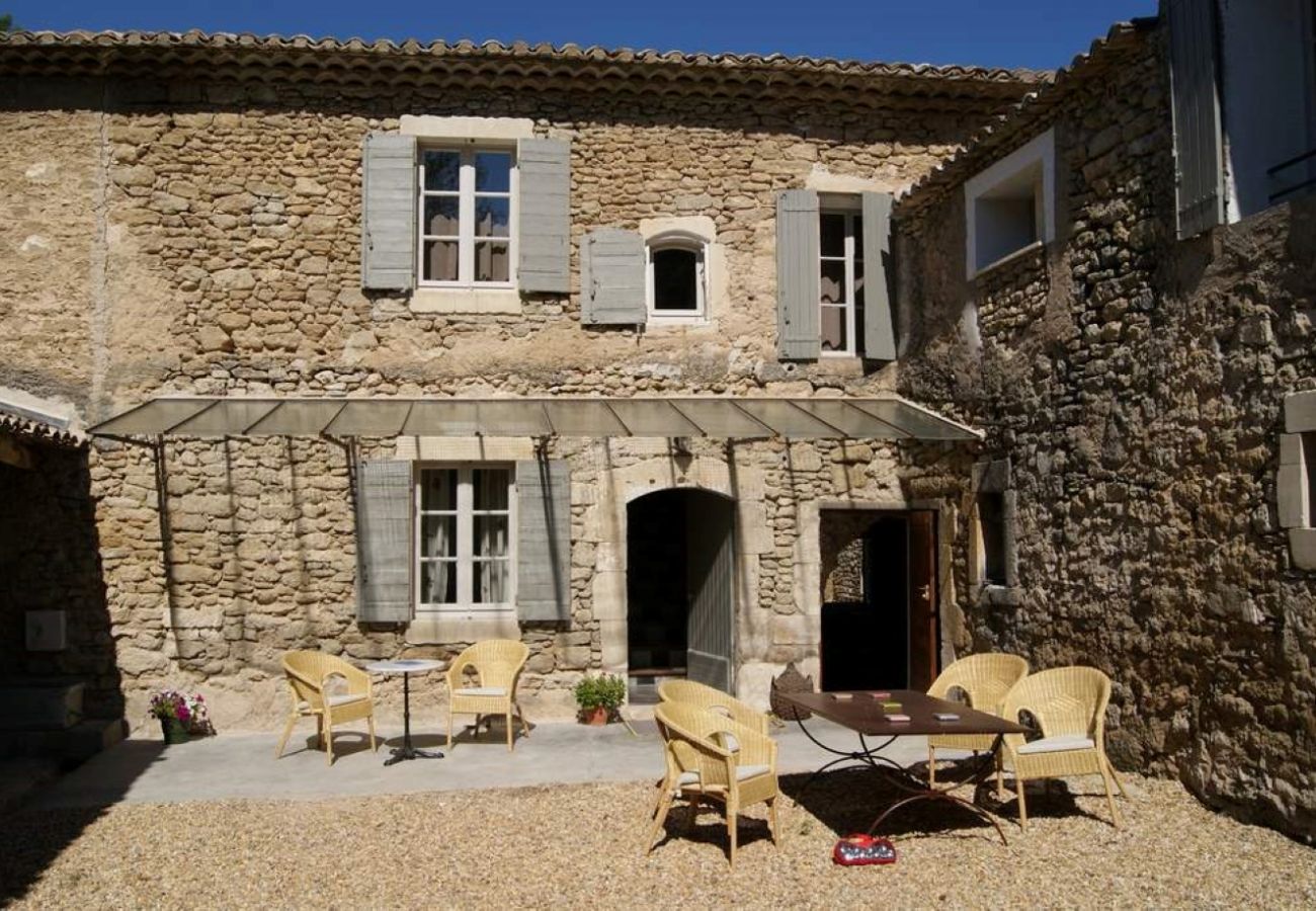Villa à Oppède - Location vacances maison piscine OPPEDE LS2-114.