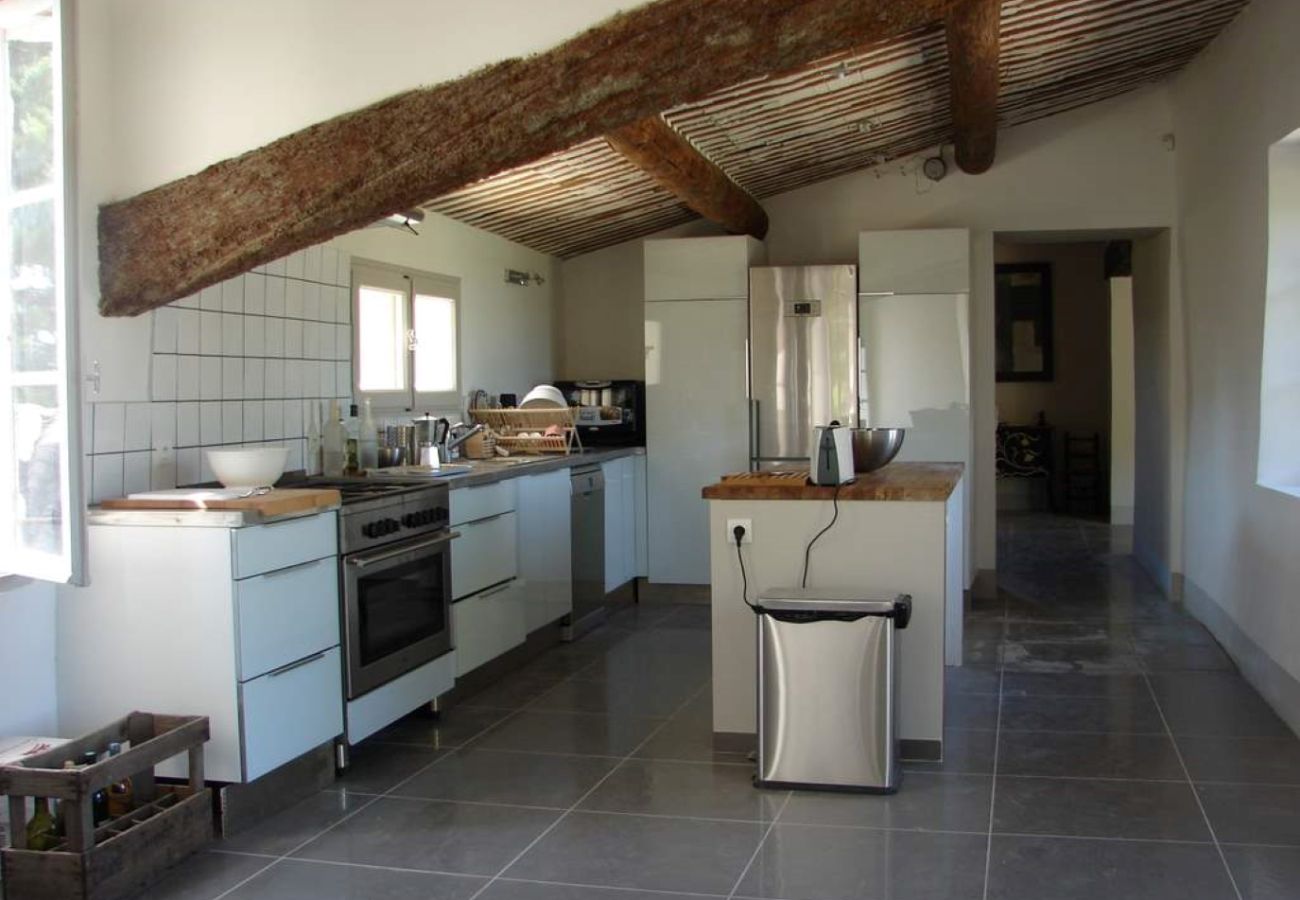 Villa à Oppède - Location vacances maison piscine OPPEDE LS2-114.