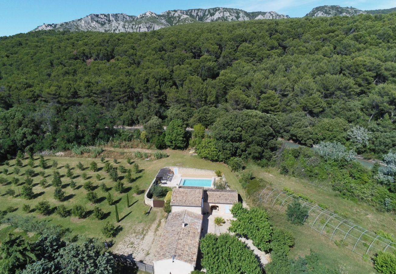 Villa à Cheval Blanc - Location vacances piscine CHEVAL BLANC LS2-350.